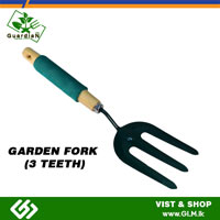 GARDEN FORK WOOD HANDLE  3 TEETH